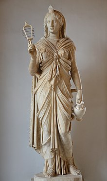 Roman Statue of Isis 2.jpg