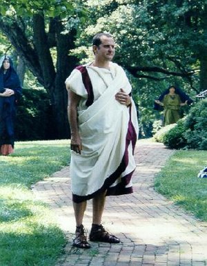 300px-Cincinnatus-toga.jpg