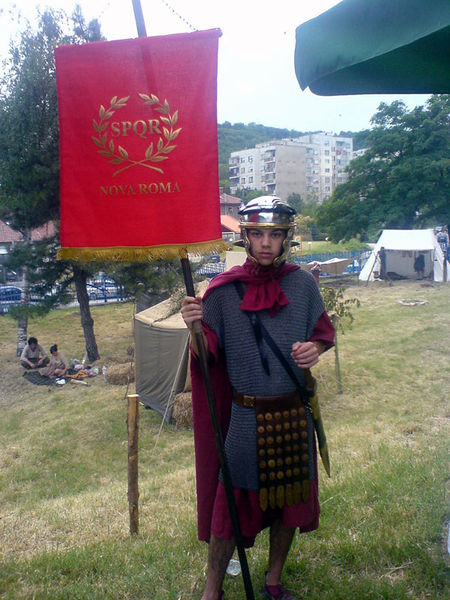 File:Crassus vexillarius.jpg